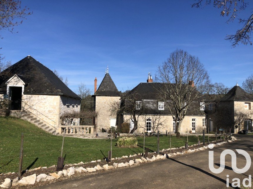 Domaine 42 pièces de 1 500 m² à Martel (46600)