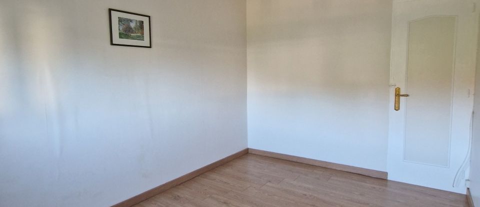 Maison 5 pièces de 85 m² à Clères (76690)