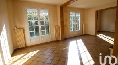 Pavilion 4 rooms of 106 m² in Quincy-Voisins (77860)