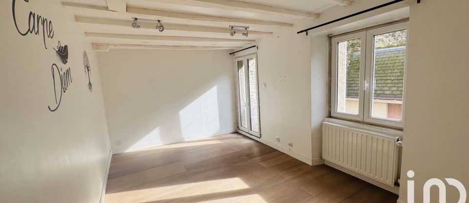 Town house 6 rooms of 105 m² in Épernon (28230)