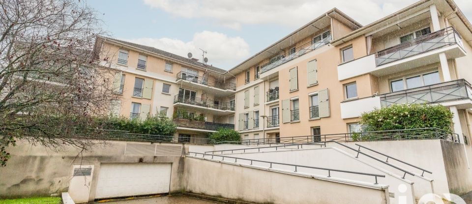 Apartment 2 rooms of 47 m² in Villeneuve-le-Roi (94290)