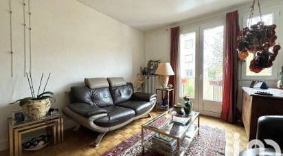 Apartment 3 rooms of 54 m² in Clamart (92140)