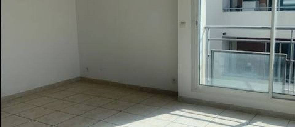 Appartement 3 pièces de 77 m² à Nîmes (30900)