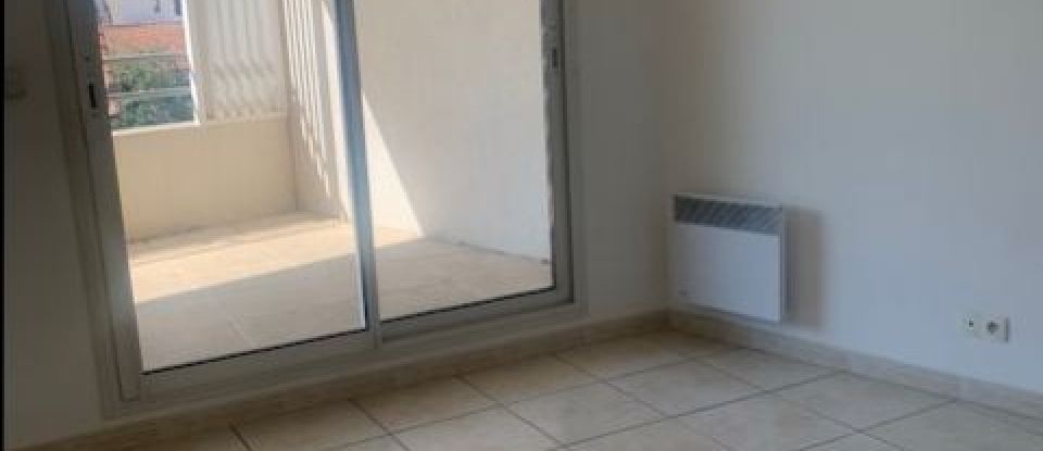 Appartement 3 pièces de 77 m² à Nîmes (30900)