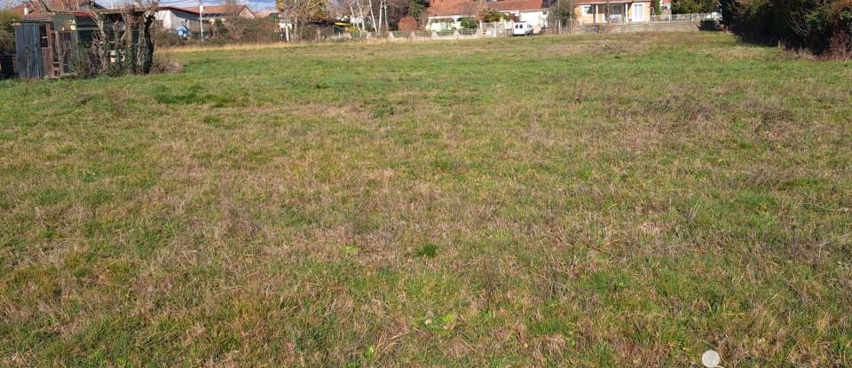 Land of 2,049 m² in Rabastens-de-Bigorre (65140)