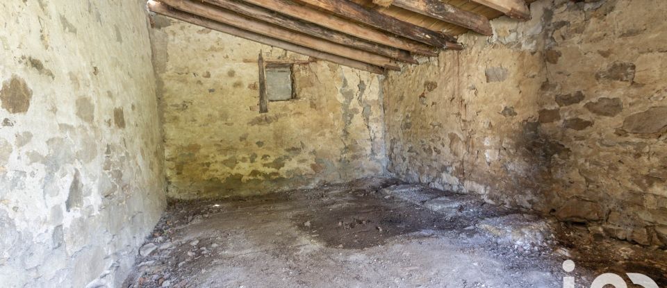 Barn conversion 3 rooms of 220 m² in Beaufou (85170)