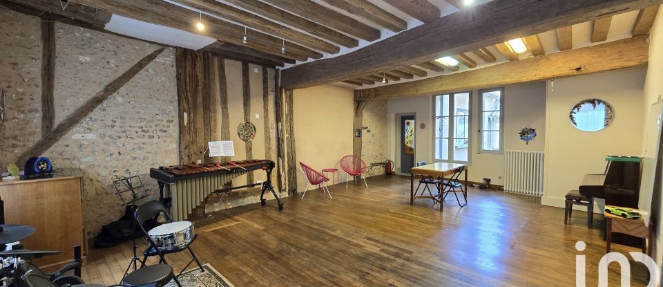 Maison de ville 9 pièces de 218 m² à Chartres (28000)