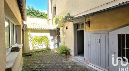 Townhouse 9 rooms of 218 m² in Chartres (28000)