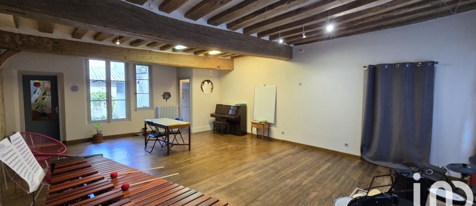 Maison de ville 9 pièces de 218 m² à Chartres (28000)