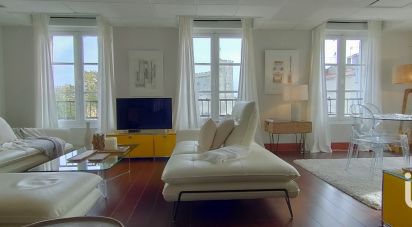 Apartment 3 rooms of 77 m² in La Rochelle (17000)