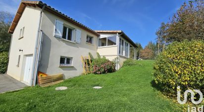 House 4 rooms of 102 m² in Quézac (15600)