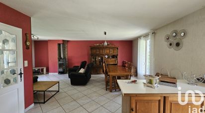 House 4 rooms of 102 m² in Quézac (15600)