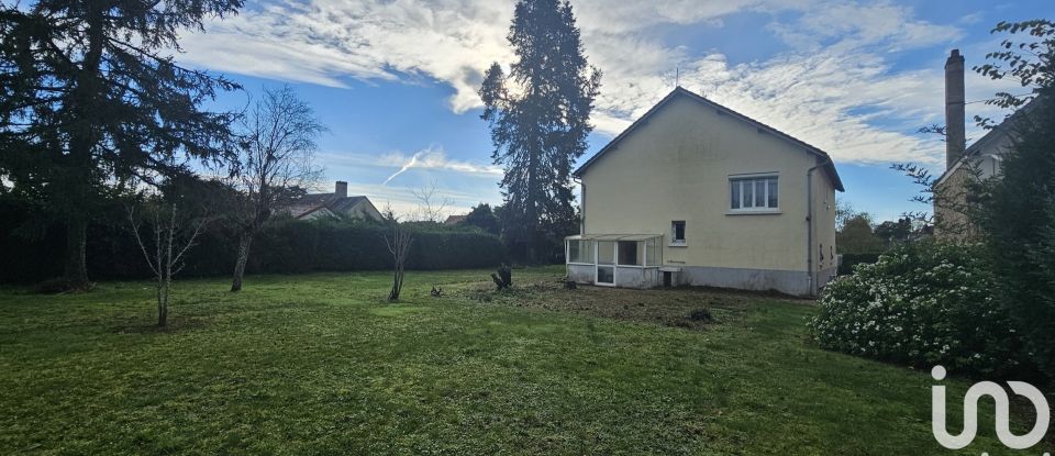 Maison traditionnelle 4 pièces de 79 m² à Saint-Gaultier (36800)