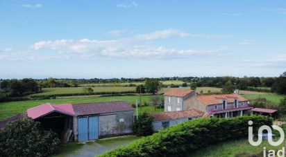 Longère 7 pièces de 165 m² à Bressuire (79300)