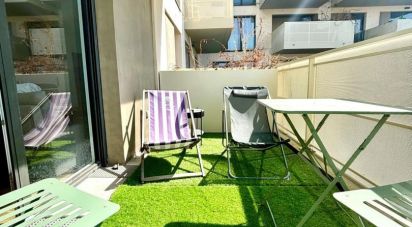 Appartement 2 pièces de 46 m² à Bordeaux (33000)