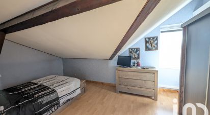 Maison traditionnelle 5 pièces de 104 m² à Oyonnax (01100)