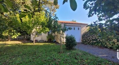 Traditional house 4 rooms of 82 m² in Vairé (85150)