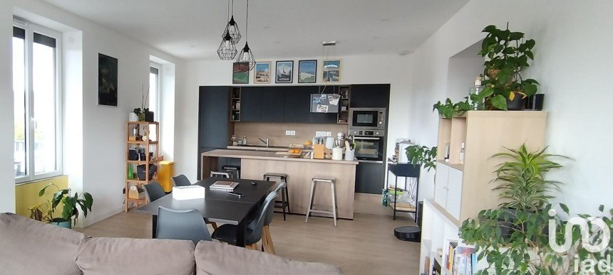 Appartement 4 pièces de 100 m² à Oyonnax (01100)