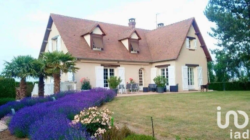 House 6 rooms of 160 m² in Tremblay-les-Villages (28170)