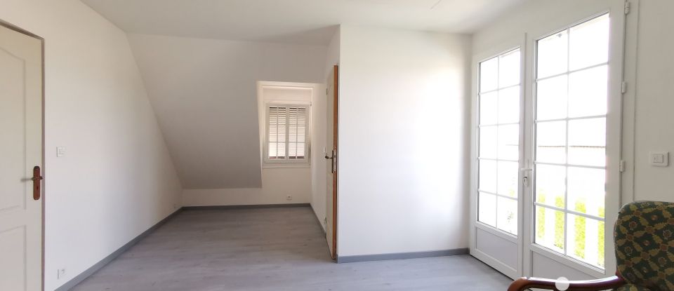 Maison 6 pièces de 160 m² à Tremblay-les-Villages (28170)