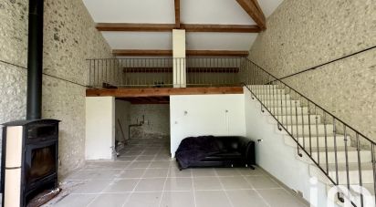 House 10 rooms of 352 m² in Chatenet (17210)