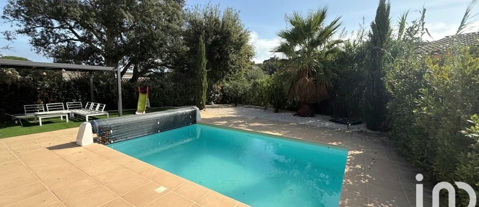 House 4 rooms of 120 m² in Roquebrune-sur-Argens (83380)