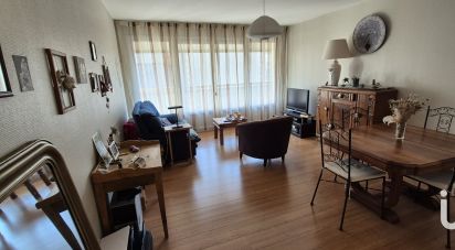 Apartment 4 rooms of 93 m² in Aurillac (15000)