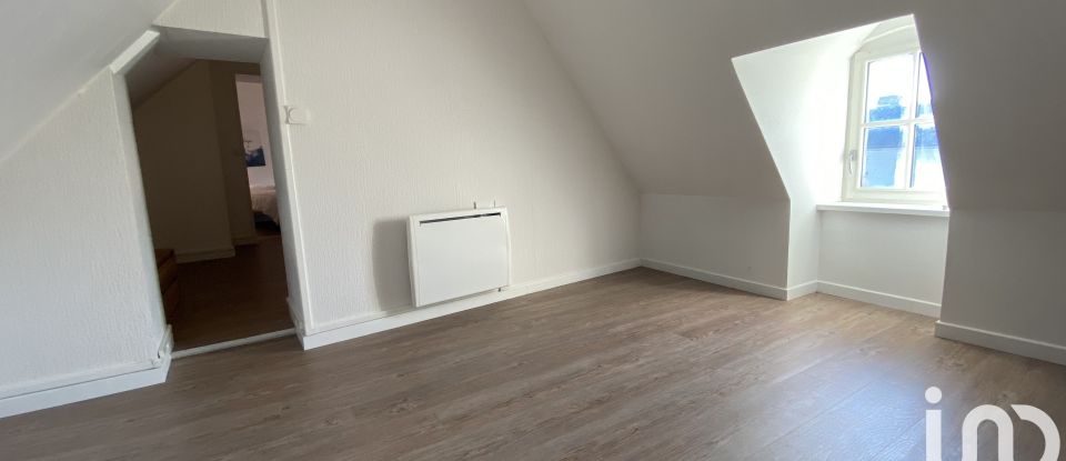 Triplex 6 pièces de 90 m² à Bayeux (14400)