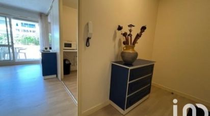 Apartment 2 rooms of 38 m² in La Rochelle (17000)