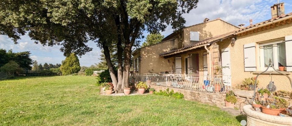 Traditional house 6 rooms of 118 m² in Mondragon (84430)