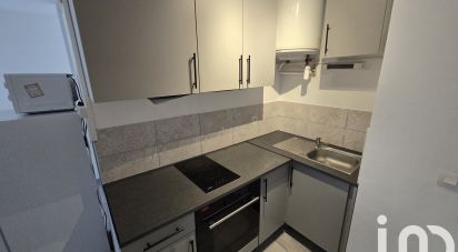 Appartement 1 pièce de 25 m² à Toulon (83000)