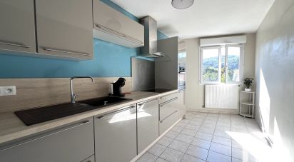 Appartement 4 pièces de 83 m² à Échirolles (38130)