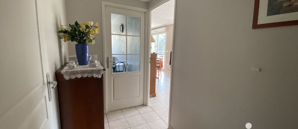 Appartement 4 pièces de 83 m² à Échirolles (38130)