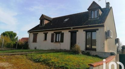 Maison traditionnelle 6 pièces de 136 m² à Bucy-le-Roi (45410)