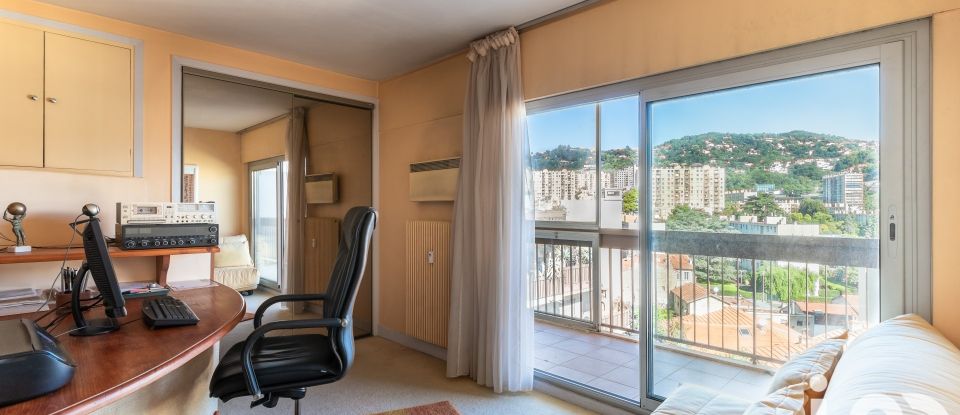 Apartment 4 rooms of 99 m² in Nice (06100)