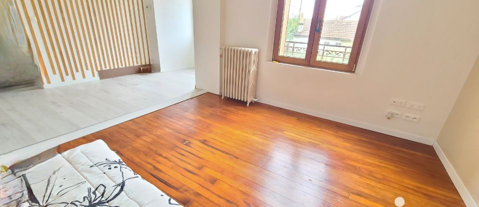 Town house 3 rooms of 86 m² in Troyes (10000)