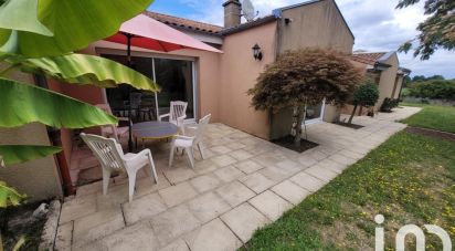 Traditional house 7 rooms of 155 m² in Pompaire (79200)