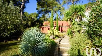 Maison traditionnelle 4 pièces de 145 m² à Nîmes (30000)