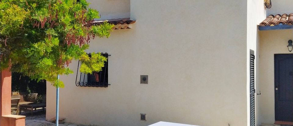 Maison traditionnelle 6 pièces de 145 m² à Vence (06140)