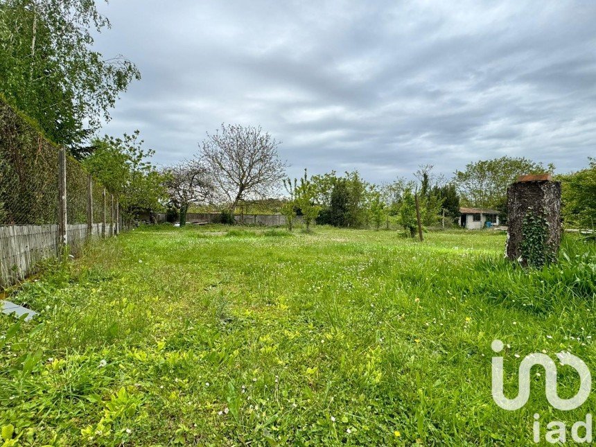 Land of 649 m² in Montigny-sur-Loing (77690)