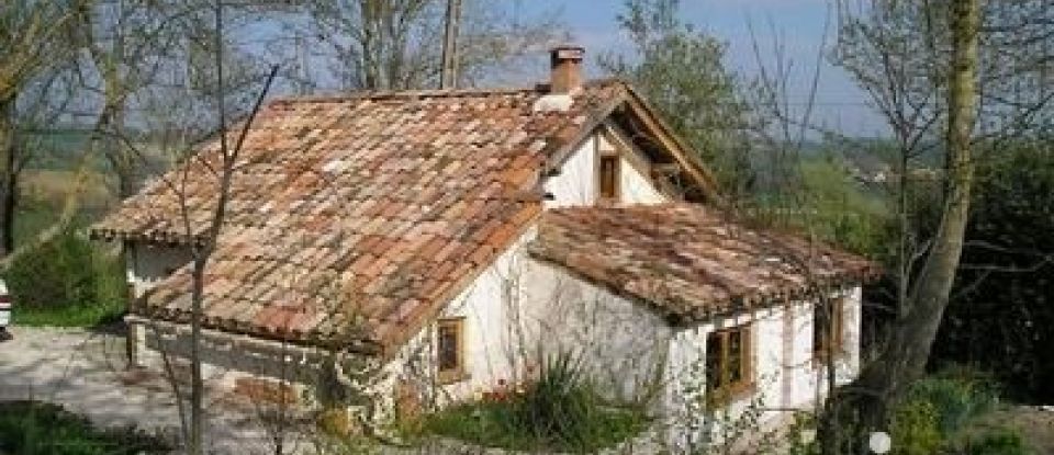 Gîte 12 pièces de 290 m² à Samatan (32130)