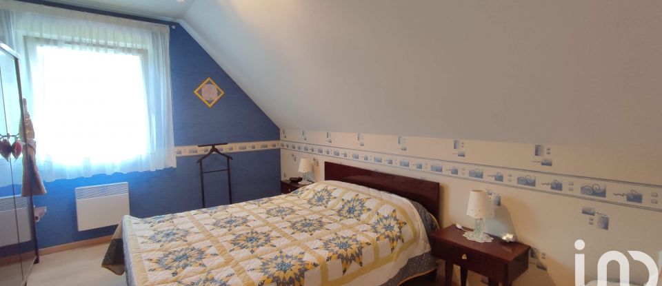 Traditional house 6 rooms of 139 m² in Geneuille (25870)