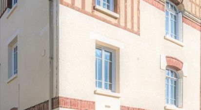 Maison 7 pièces de 160 m² à Déville-lès-Rouen (76250)