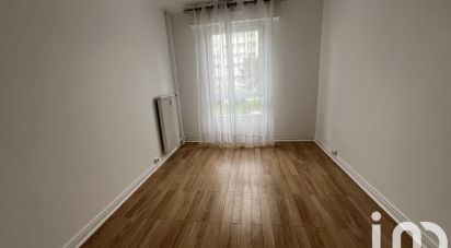 Appartement 4 pièces de 85 m² à Evry-Courcouronnes (91000)