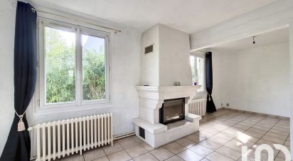 Maison 4 pièces de 73 m² à Paray-Vieille-Poste (91550)