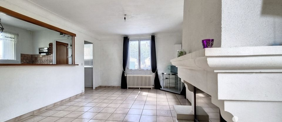 Maison 4 pièces de 73 m² à Paray-Vieille-Poste (91550)