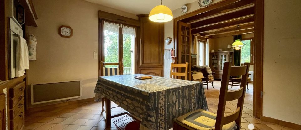 House 7 rooms of 150 m² in Saint-Donan (22800)