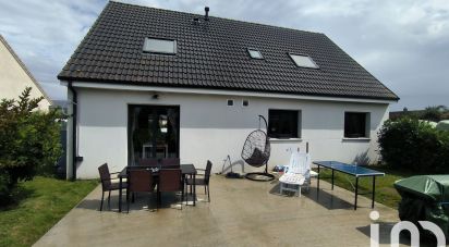 House 6 rooms of 120 m² in Quatremare (27400)