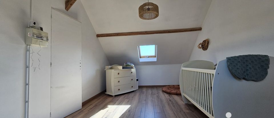 Maison 7 pièces de 160 m² à Couture-sur-Loir (41800)