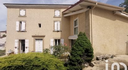 Maison 7 pièces de 165 m² à Chanos-Curson (26600)